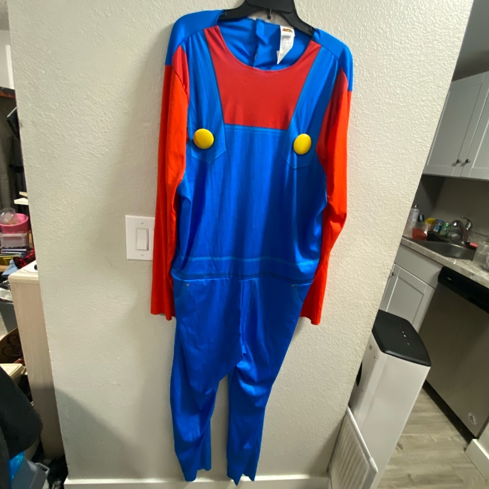 Adult Super mario XL Costume with hat